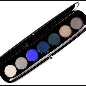2 for $30 - Marc Jacobs Eye-Conic Palette - 760 Smartorial